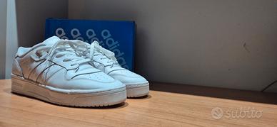 Scarpe Adidas RIVARLY