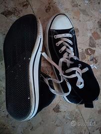 Scarpe nr. 41 - Marca Primark - Stile Converse