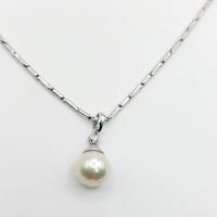 Girocollo oro 18 kt perla australia e diamante