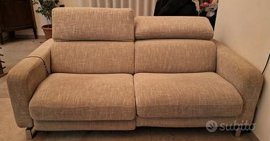 divano 3 posti con relax elettrico