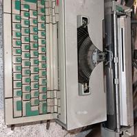 Olivetti Praxis 48