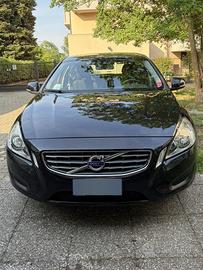 Volvo V60  Kinetic