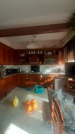 cucina in legno scomponibile 