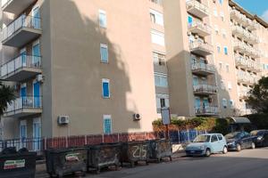 Appartamento 5 vani. C.so dei Mille. Tripla esp