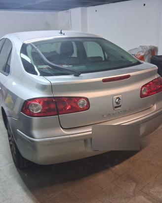 Renault Laguna 1.9 berlina, come nuova.