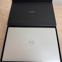 Dell XPS 17 9720 i9 - 64GB RAM - 1TB SSD - RTX3060