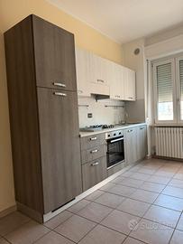 Cucina componibile con elettrodomestici 3 metri.