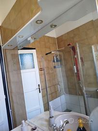 MOBILE BAGNO con rubinetteria e marmo