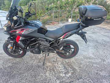 KAWASAKI VERSYS 650