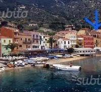 Isola del giglio porto