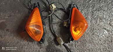 Frecce anteriori scooter Honda jazz 250 del 2003