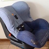 Seggiolino per auto