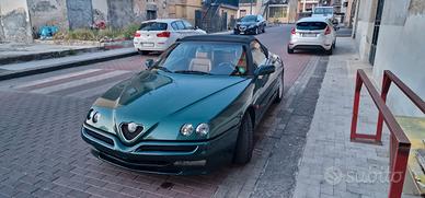 alfa romeo spider 30 v6 