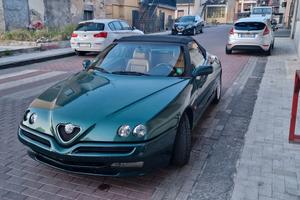 alfa romeo spider 30 v6 