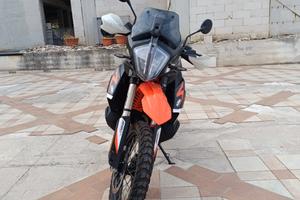 KTM 890 r anno 2023