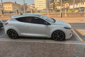 Renault megane rs cup