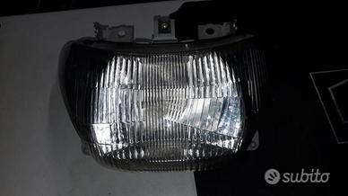 Suzuki Epicuro faro anteriore o posteriore