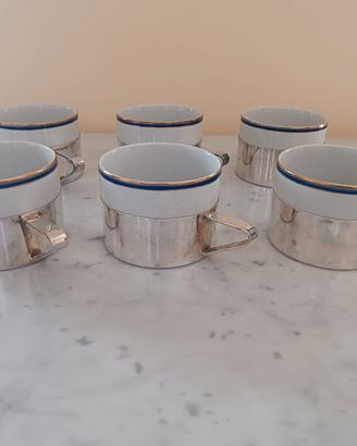 Servizio di 6 tazze da thè con base in argento 