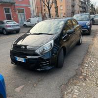 Kia Rio 1.1 disel 128.000 km