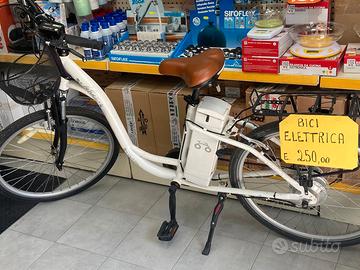 City Bike Elettrica 