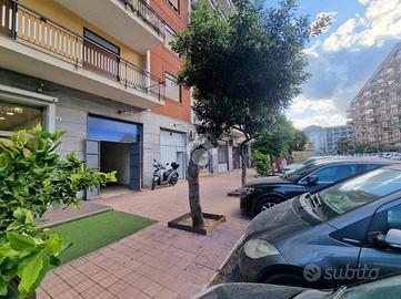 NEGOZIO A PALERMO