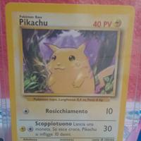 CARTA Pokemon ultra rara 