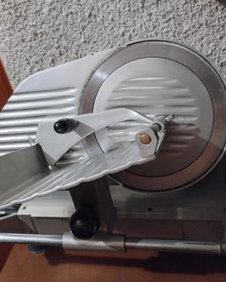 affettatrice elettrica Marwel
