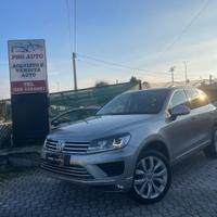 Volkswagen Touareg 3.0 TDI 204 CV tiptronic BlueMo