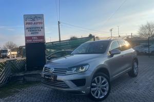 Volkswagen Touareg 3.0 TDI 204 CV tiptronic BlueMo