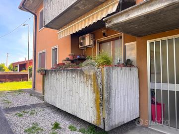 2 LOCALI A CASTEL D'AZZANO
