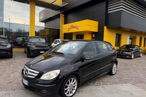 MERCEDES-BENZ B 200 B200 PREMIUM CAMBIO E CATENA