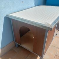 cuccia artigianale con finestra 