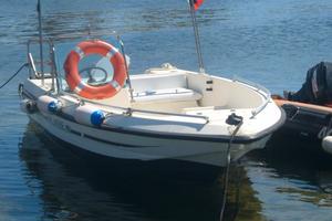 Barca modello Mak Marine lunghezza mt. 4.60