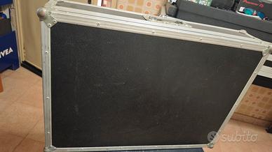 flycase dj consolle