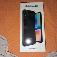 smartphone Samsung a 05 s nuovo. ancora imballato 