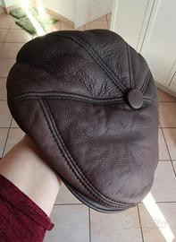 Cappello invernale stile coppola in vera pelle