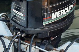 Pilotina comoda per la pesca