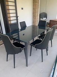 Tavolo da pranzo in vetro temperato