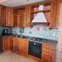 Cucina in legno massello