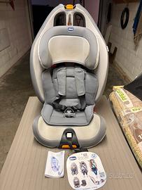 Seggiolino Chicco Gro-up 123