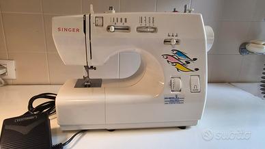 Macchina da cucire Singer Modello 345