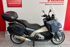 Honda Integra 700