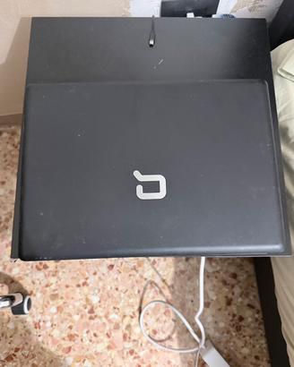compaq presario f700 laptop
