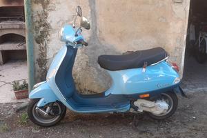 vespa 50 lx azzurra 2011