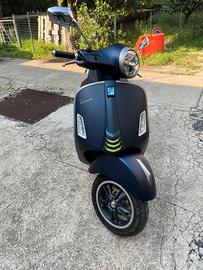 Piaggio Vespa 300 GTS hpe - 2024