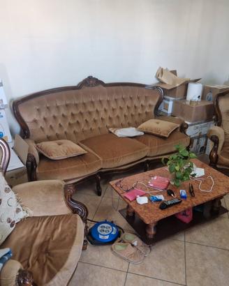 mobili classici 