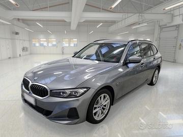 BMW 320 BUSINESS ADVANTAGE TOURING AUTO 5 PORTE ST