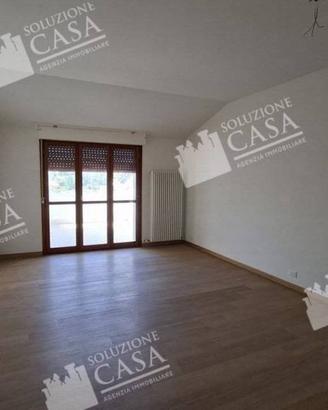 Appartamento di 109 m² con 4 locali a Terre del Re