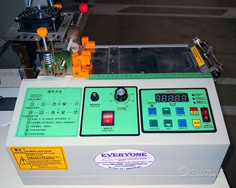 Macchina taglianastro automatica