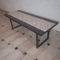 Tavolino per salone